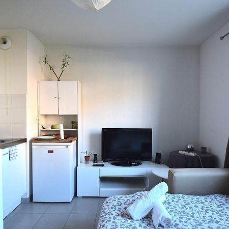 Studio Gare St Roch 1Er Etage - Air Rental Montpellier Exterior foto